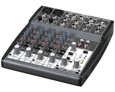 Behringer XENYX 802