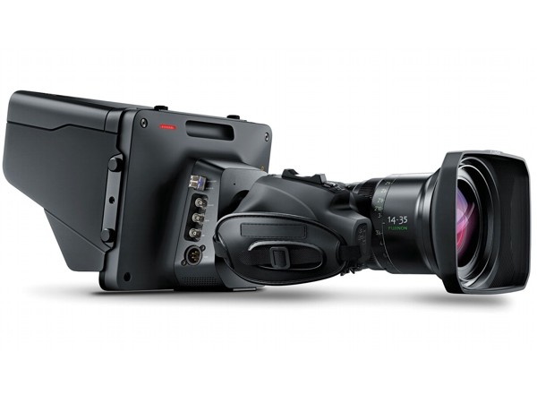 Blackmagic Studio Camera 4K 2